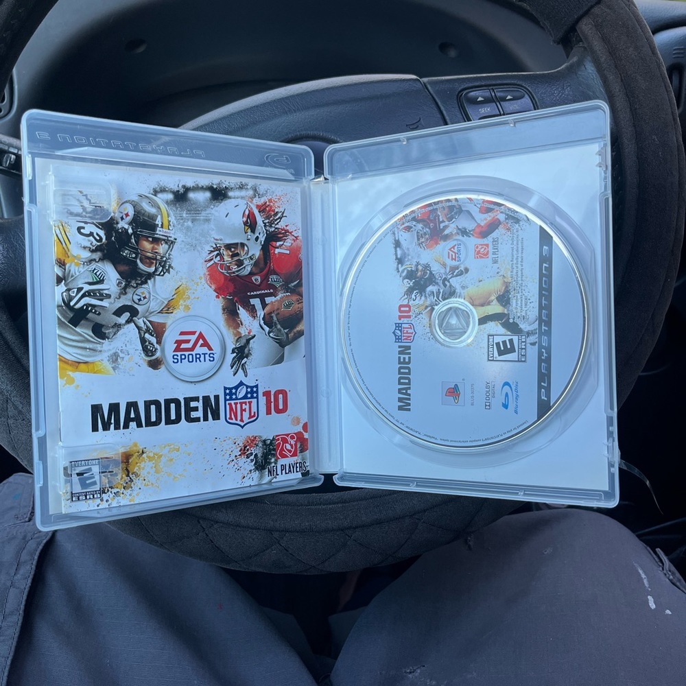 PS3 GAMES ASSORTMENT 8 TOTAL